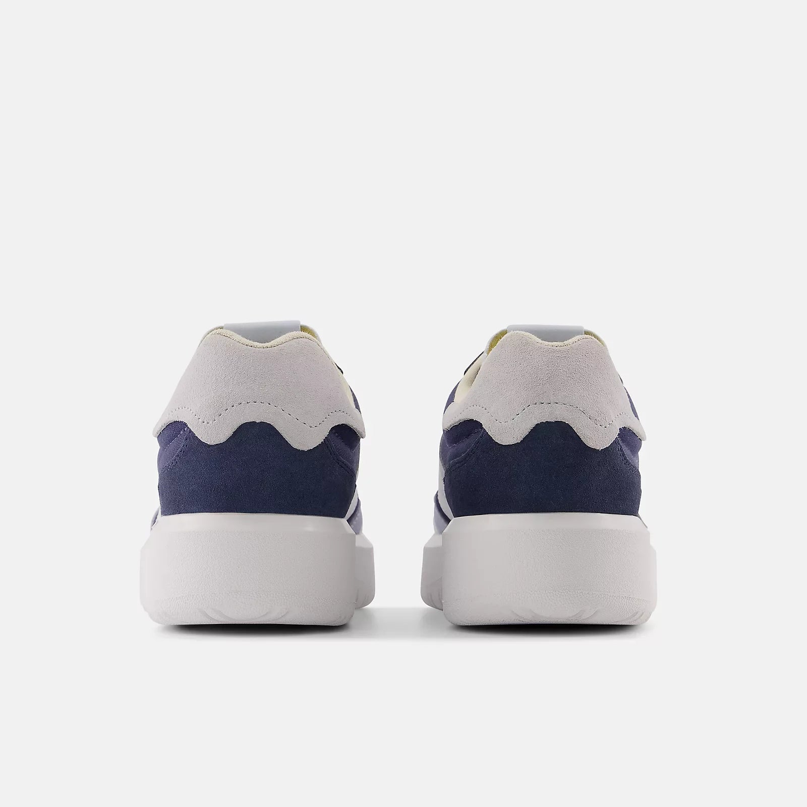 New Balance 302 Vintage indigo with dusk blue